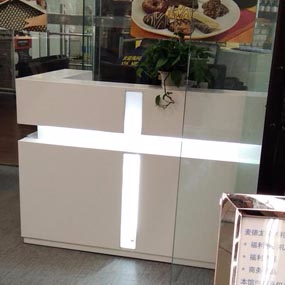 服務(wù)臺(tái)定做