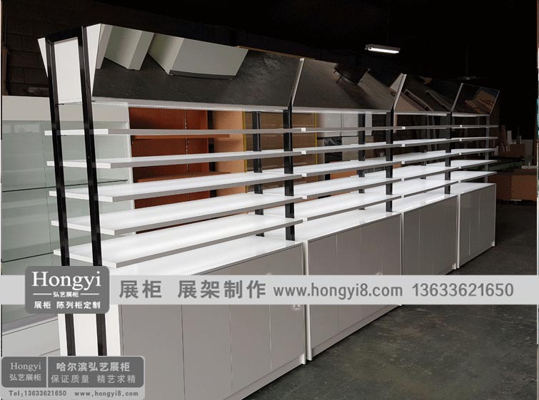 專賣店鐵木結合展柜制作廠家