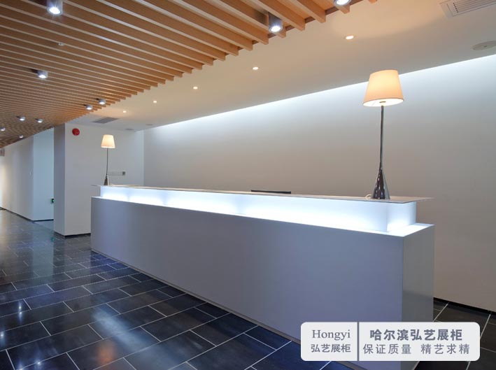 專業(yè)制作酒店服務(wù)臺 樣式精美